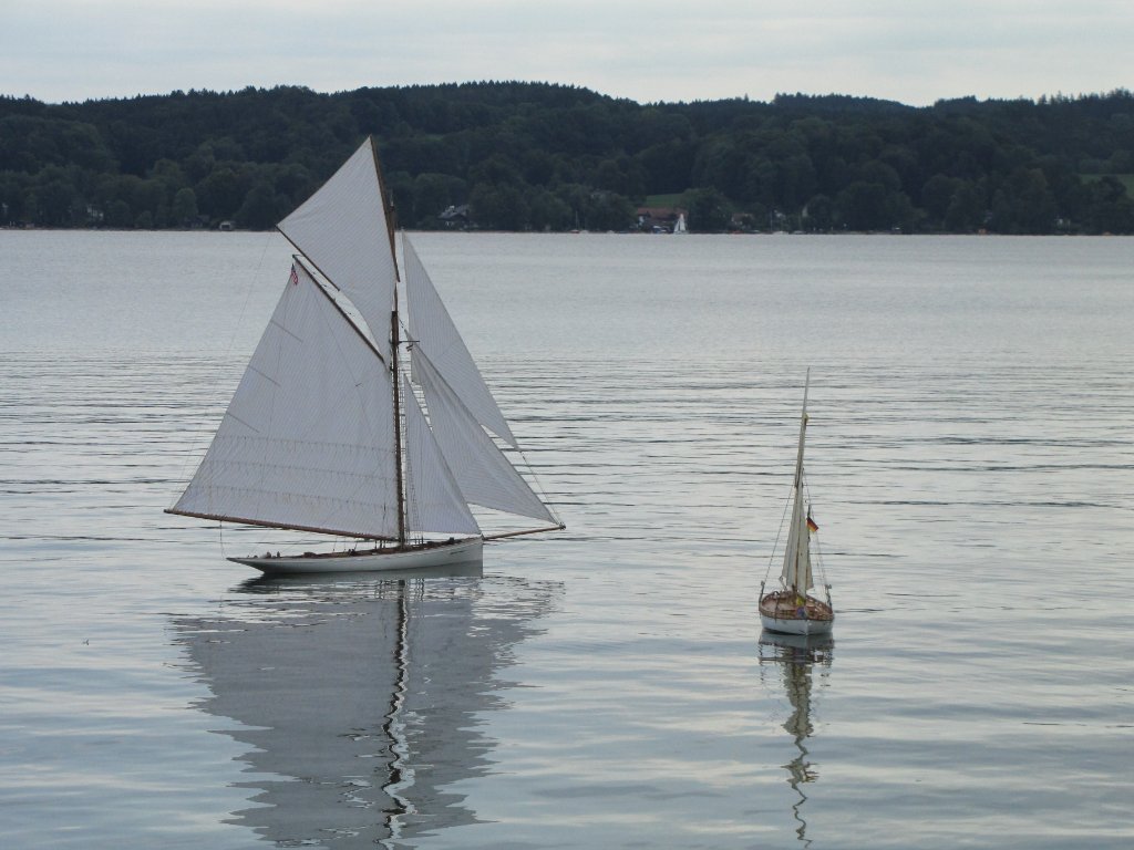 Einer muß jetzt ausweichen! Die MAYFLOWER hat Wegerecht.